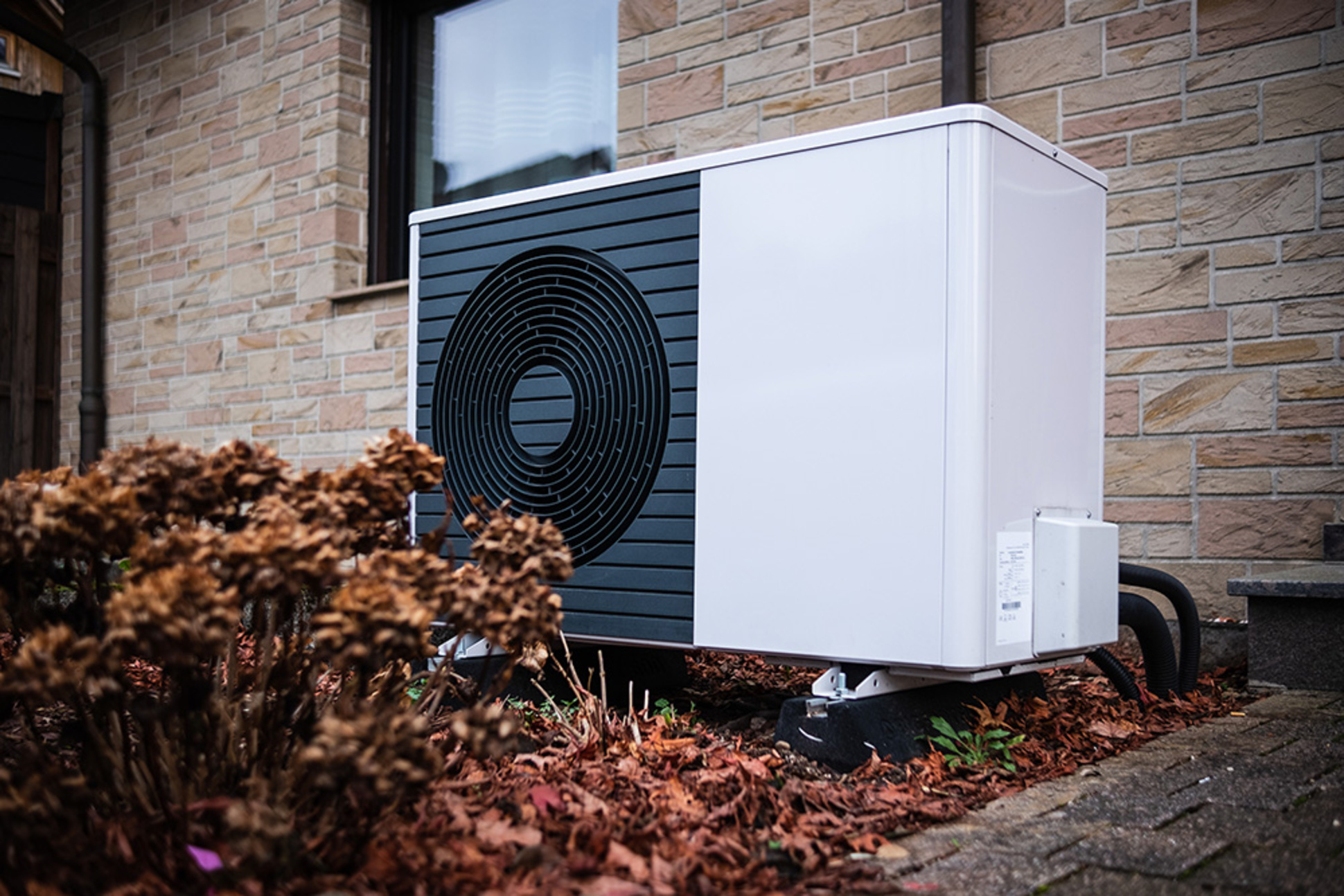 Wärme­pumpen bei Elektro/ Solar/ Heizung Daniel Jatz e.K. in Jüterbog